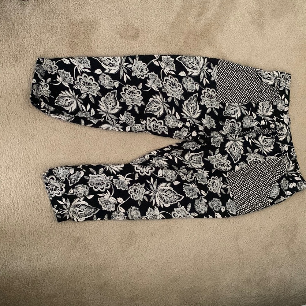 AMERICAN EAGLE PANTS